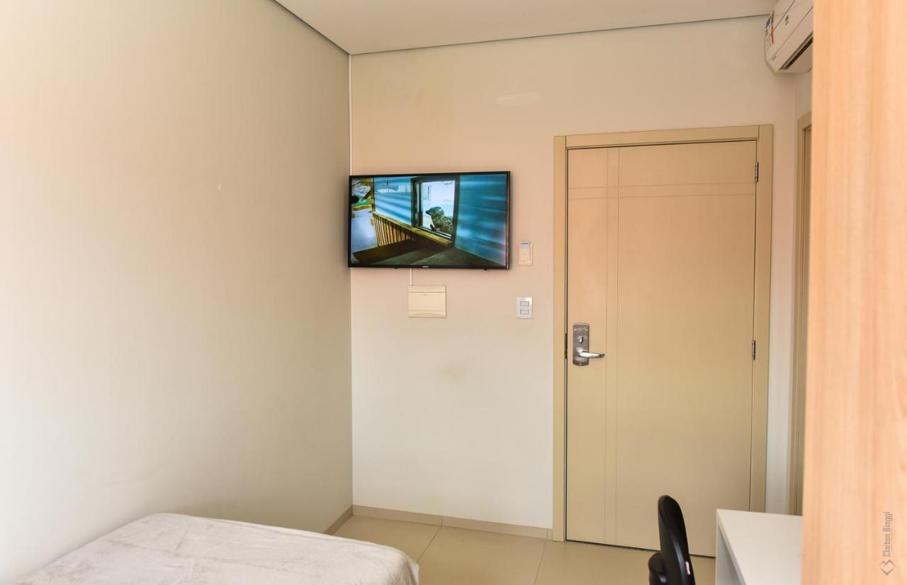 Hotel Plaza Garden Каскавел Екстериор снимка